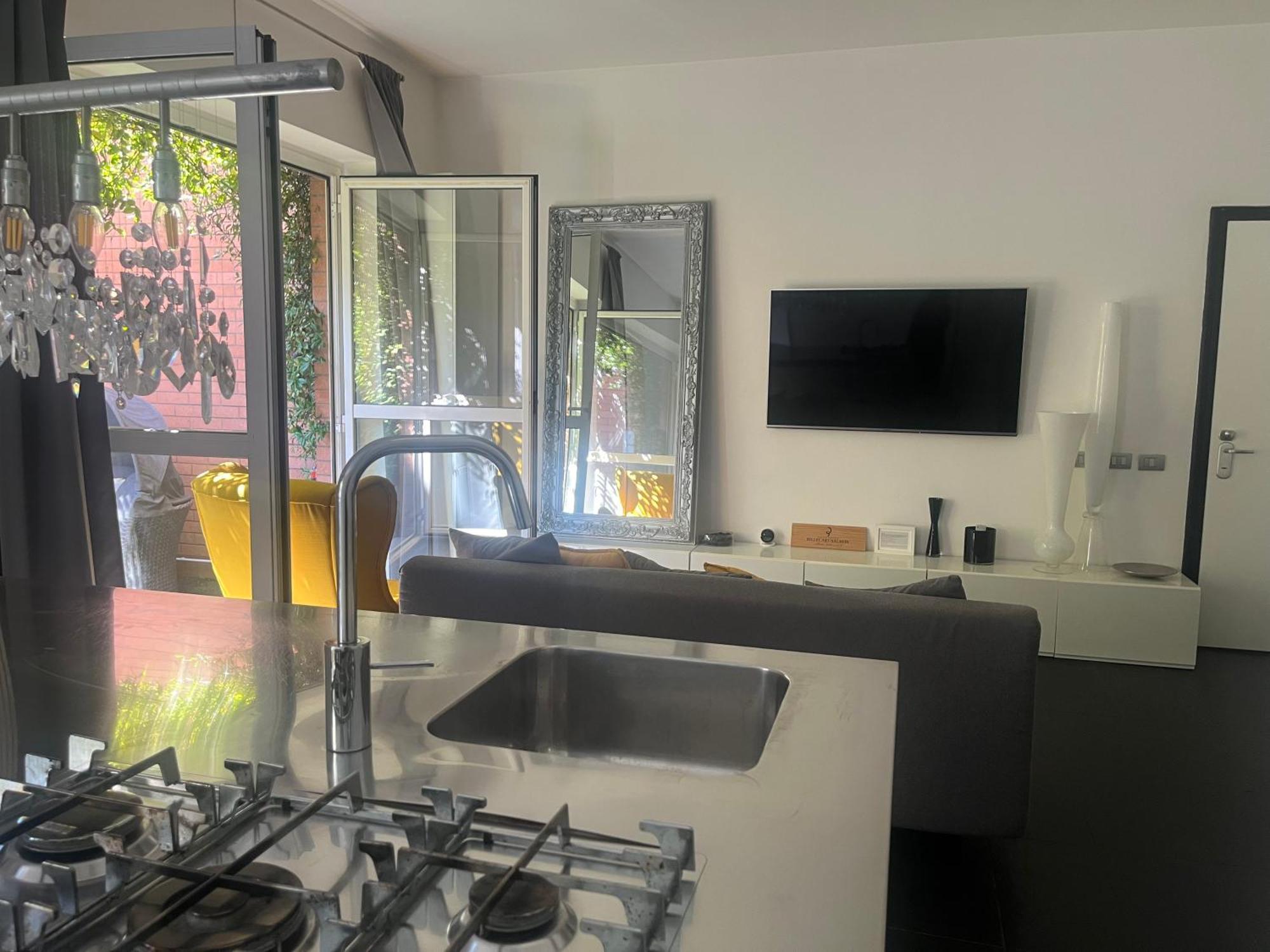 Sunny Design Loft In * Milano