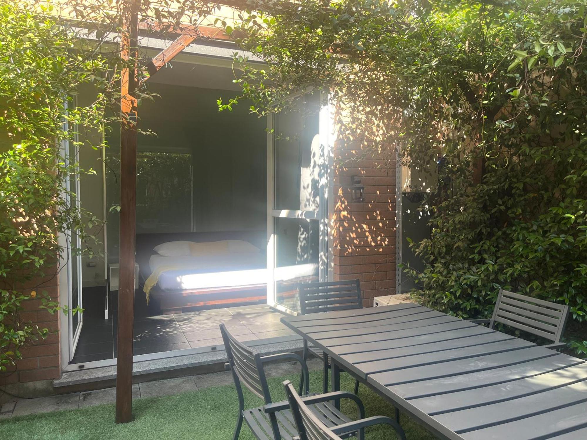Sunny Design Loft In *