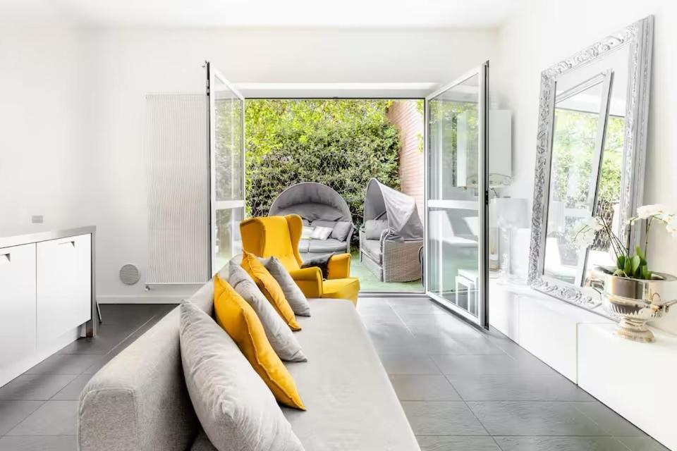 Sunny Design Loft In Appartamento Milano